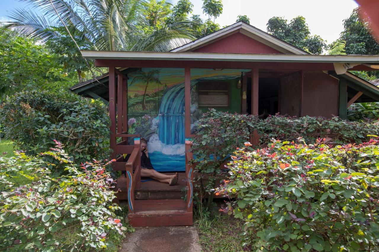 Backpackers Vacation Inn And Plantation Village Pupukea Exteriér fotografie